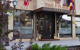 Daily Plaza Boutique Hotel